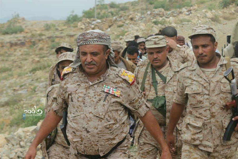 نقاط عسكرية تعترض العميد "الشمساني" ولجنة المحور وتمنعهم من الوصول إلى مقر اللواء 35 مدرع