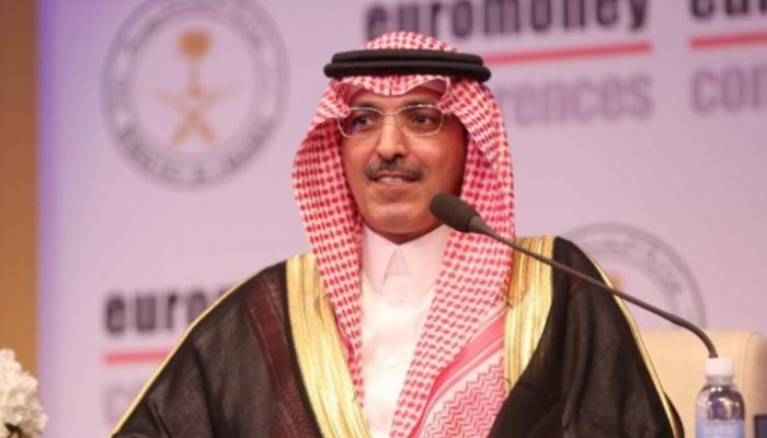 وزير المالية السعودي المملكة تتفاوض مع مصنعين لإمداد اليمن ودول أفريقية بلقاحات كورونا